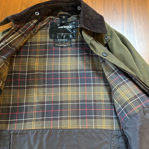 Men’s Barbour Wax Jacket - Picture 3 of 5